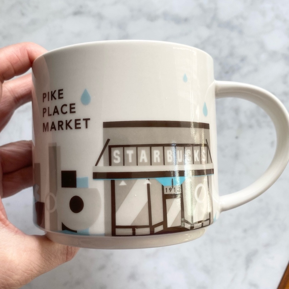 StarBucks Coffee 2013 Seattle Pike Place Market Mug NWOT